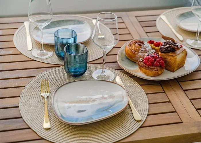 Apartman Blue Gold Escape - Ocean View, Airco, Heated Pool