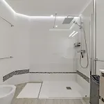 דירה Blue Gold Escape - Ocean View, Airco, Heated Pool אדחה