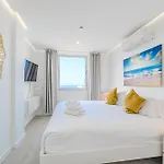 Blue Gold Escape - Ocean View, Airco, Heated Pool