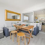 Blue Gold Escape - Ocean View, Airco, Heated Pool אדחה